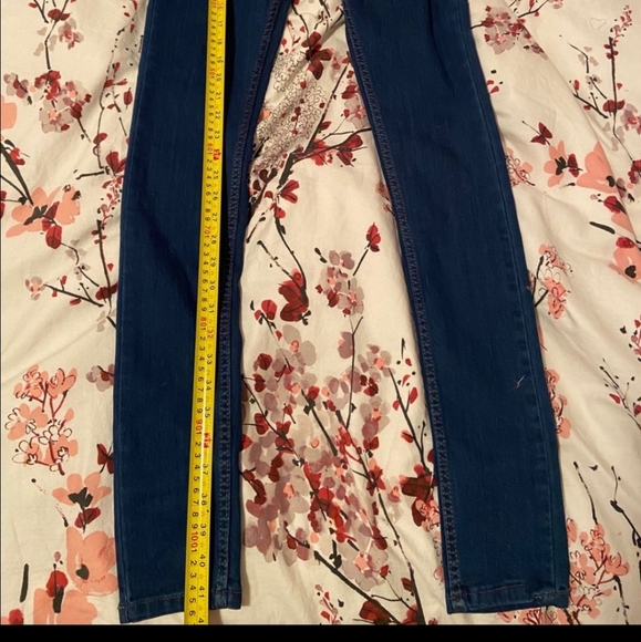 Pant - Picture 4 of 4